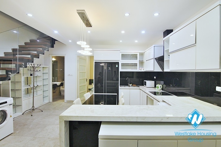 A duplex 3 bedrooms apartment for rent in Dang Thai Mai, Tay Ho